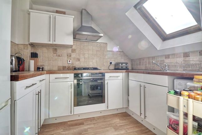 162, Lawrence Moorings, Sheering Mill Lane, Sawbridgeworth photo 5