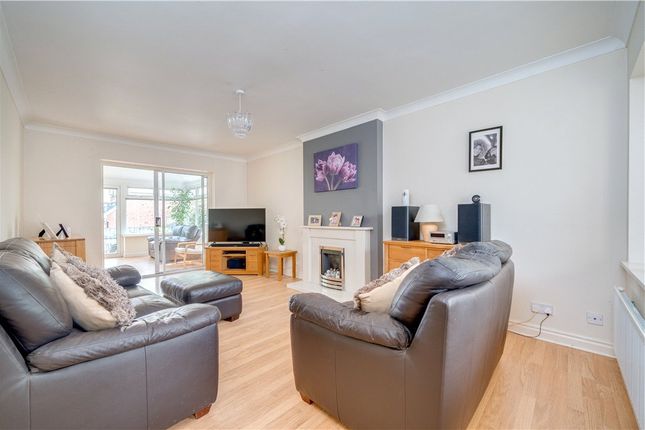 48, Heather Way, Harrogate photo 2