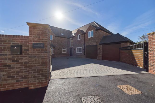 Crackley View, Westwood Heath Road, Coventry photo 4