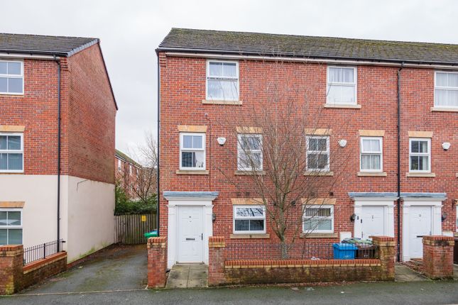 Thumbnail Town house for sale in Appleton Street, Cheetham Hill