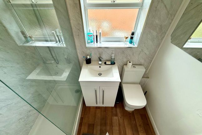 8, Glebe Court, Southampton photo 5