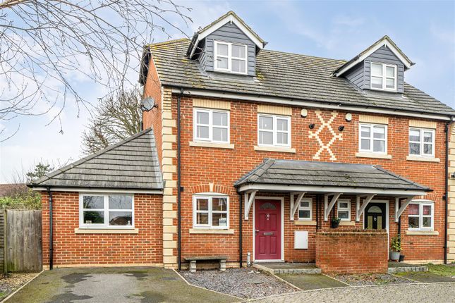 3-bed other on 4, Jubilee Gardens, Wantage, £400,000