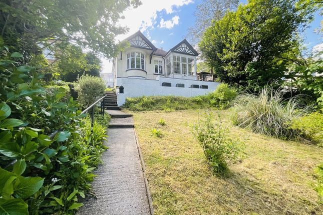 2-bed house on 174, Felinfoel Road, Llanelli, £220,000