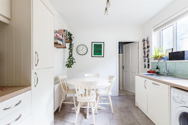 Flat for sale in Gipsy Road, London