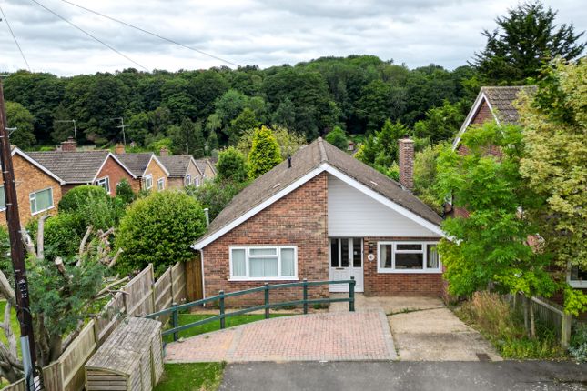 2-bed bungalow on 1, Hazlemere View, High Wycombe, £550,000