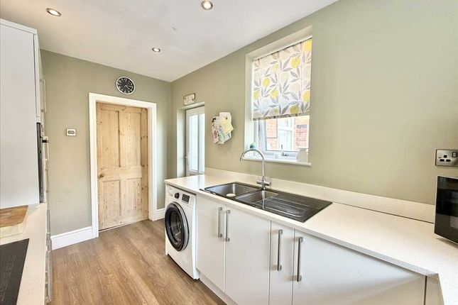 5, Vicarage Lane, Nottingham photo 4