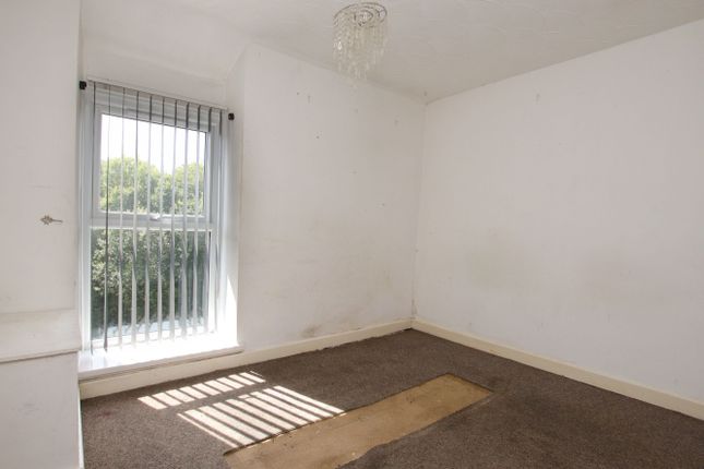 41, Ystrad Road, Pentre photo 4