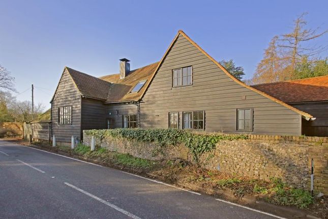 4 Bedroom House in WD3 4LS
