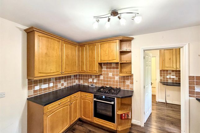 64, Owl Way, Huntingdon photo 3