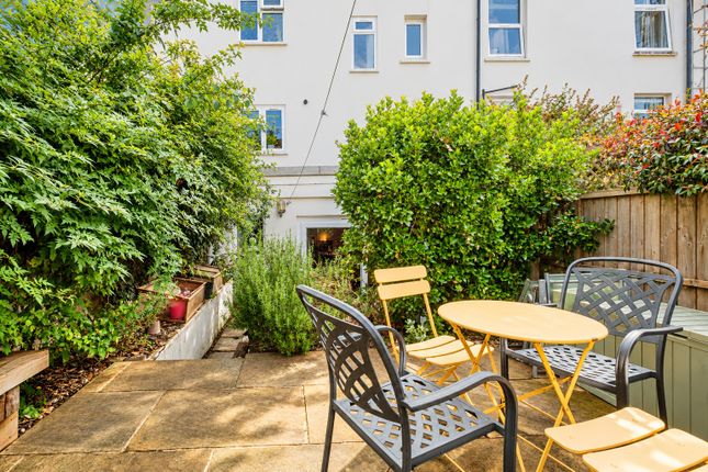 Clarendon Road, Hove photo 2