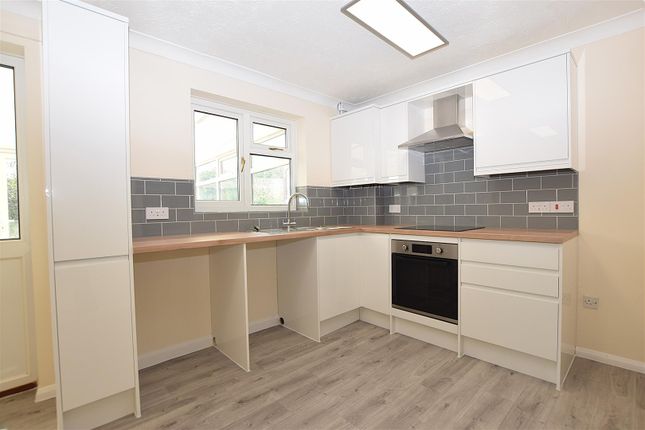 40, Magpie Close, St. Leonards-on-Sea photo 4