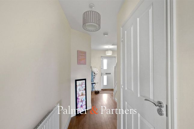 1, Rook End, Colchester photo 4