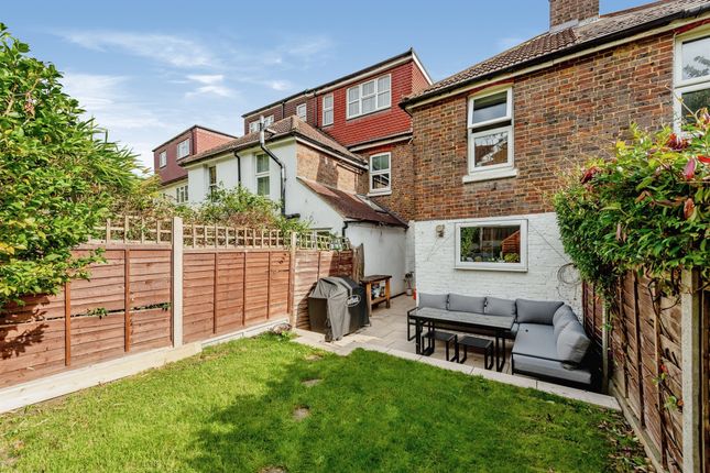 Terraced house for sale in Garlands Road, Redhill
