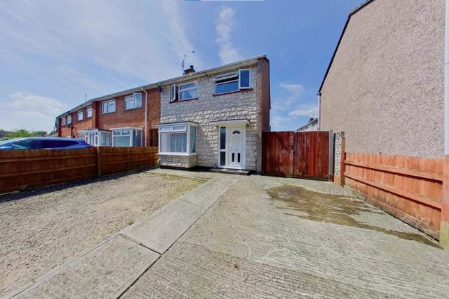 End terrace house for sale in Welcombe Avenue - Park North, Swindon