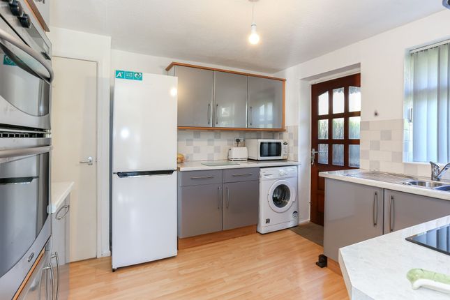 54 Cherry Tree Way, Rossendale photo 4