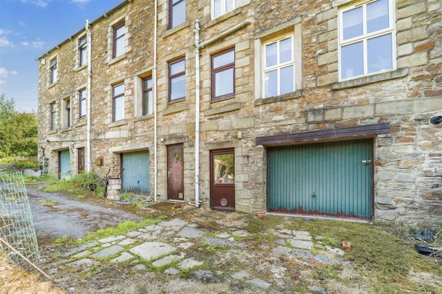 8, Dog Pits Lane, Bacup photo 3