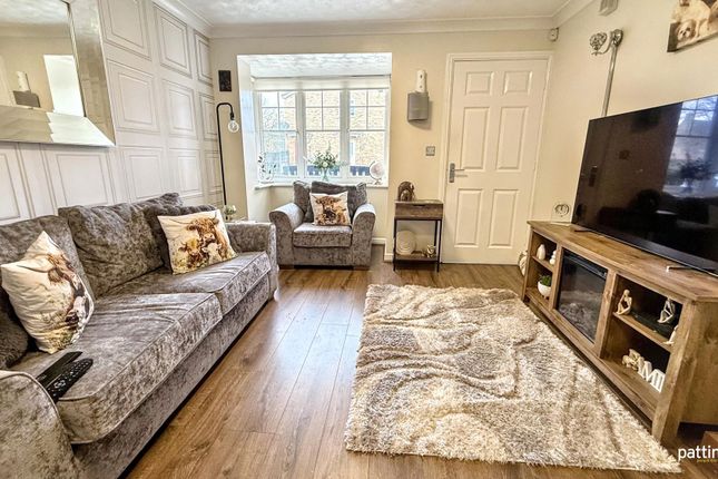 30, Redwood Court, Ashington photo 3