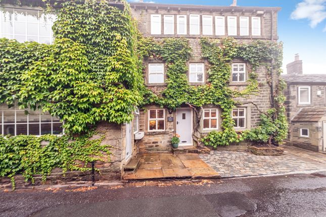 8, Towngate, Holmfirth photo 4