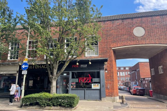 Thumbnail Retail premises to let in Wigmores North, Welwyn Garden City