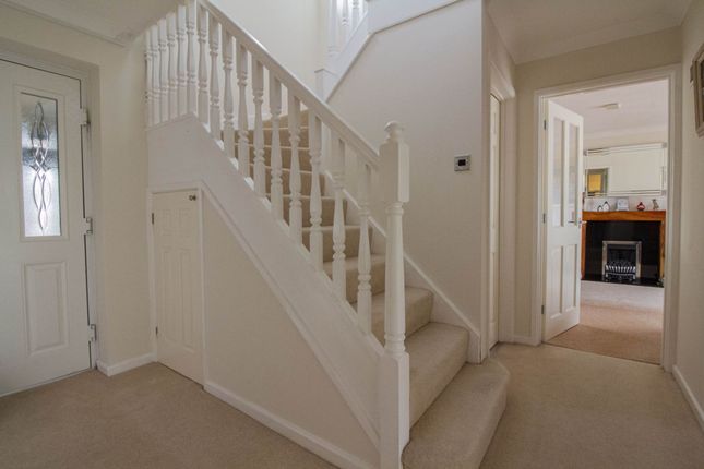26, Priddy Close, Frome photo 4