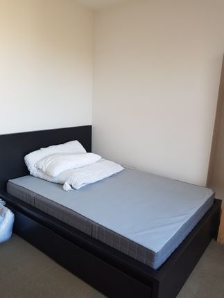 000, RICHMOND WAY, SHEPHERDS BUSH photo 3