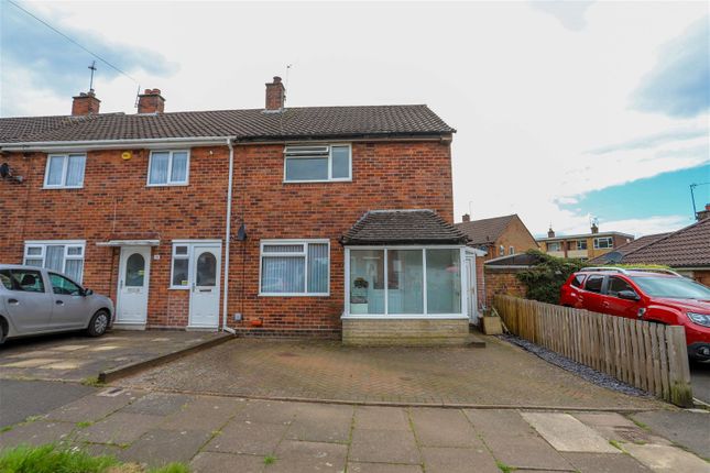 Thumbnail Terraced house for sale in Chester Rise, Oldbury