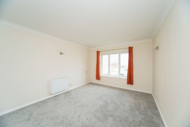 Flat for sale in Wannock Road, Eastbourne, East Sussex