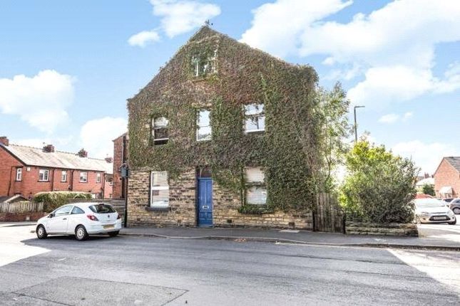 Thumbnail Terraced house for sale in Sunnybank Avenue, Horsforth, Leeds, West Yorkshire