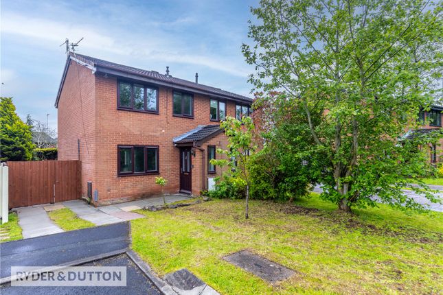 15, Wessex Park Close, Oldham photo 2