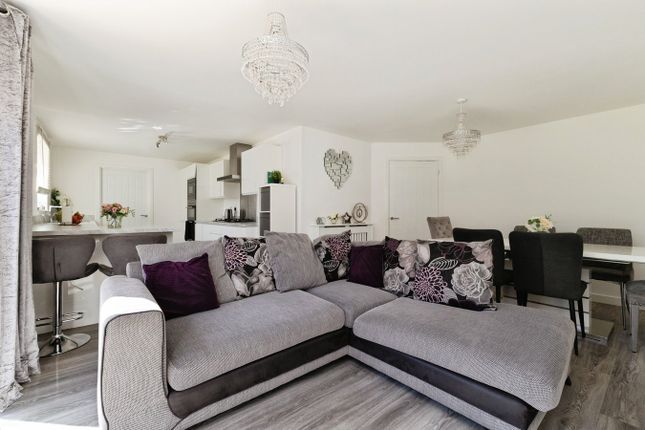 53, Whinfell Drive, Middlesbrough photo 4