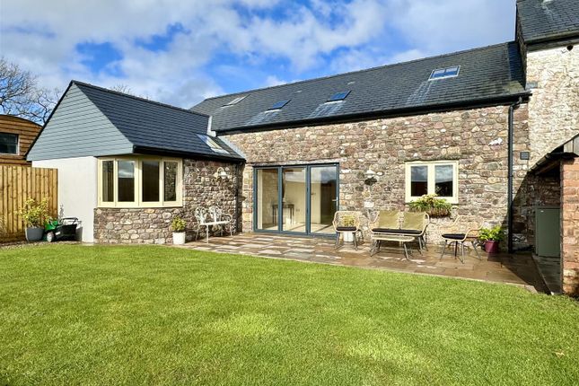 Thumbnail Property for sale in Llangadog