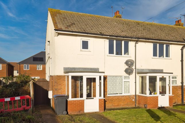 1-bed flat on 20, The Retreat, Kent, £80,000