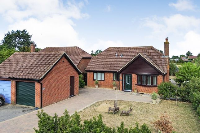 2-bed detached on 27, Park Close, Bedford, £600,000