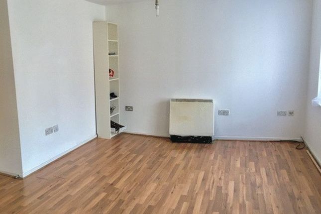 89, Culpepper Close, London photo 4