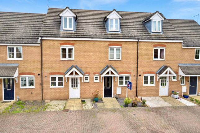 Thumbnail Terraced house for sale in Mannock Way, Leighton Buzzard