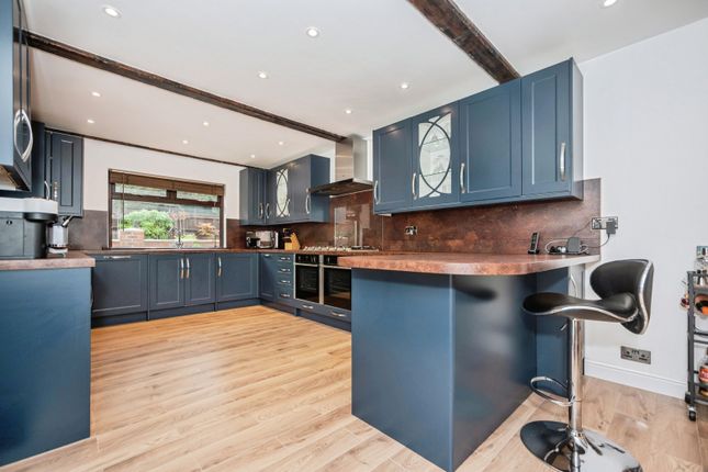 102, Hedge Place Road, Kent photo 3