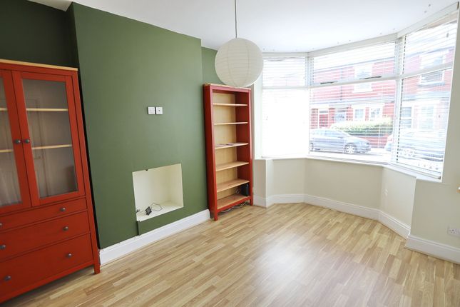 37 Milton Road, Manchester photo 4