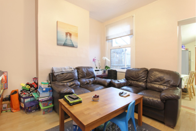 9, Elsham Road, London photo 3
