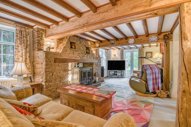 Cerrig Mawrian, Llanover, Abergavenny photo 4