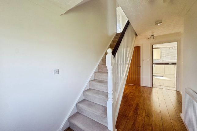 9B Tyn Y Bonau Road, Pontarddulais, West Glamorgan photo 2