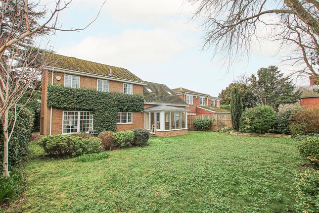 4, Falmouth Gardens, Newmarket photo 3