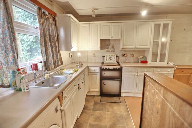 56 Beechcroft, Manchester photo 5