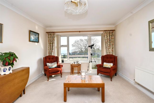 50, Dolphin Court, Cliff Road, Eastbourne photo 5
