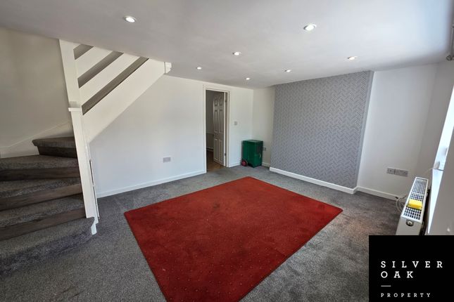 27 Bank Road, Llanelli photo 2