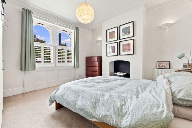 18a, York Hill, Loughton photo 4