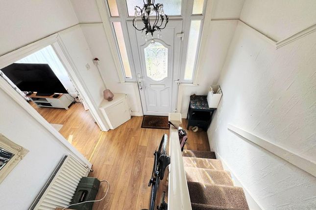 14, Edgemoor Drive, Liverpool photo 2