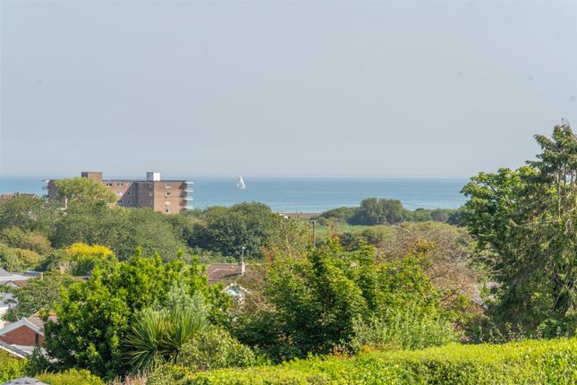 5, Enkworth Road, Weymouth photo 4