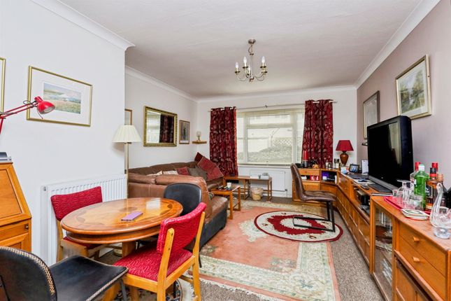 Flat 6, Carmen Court, Eastbourne Road, Eastbourne photo 4