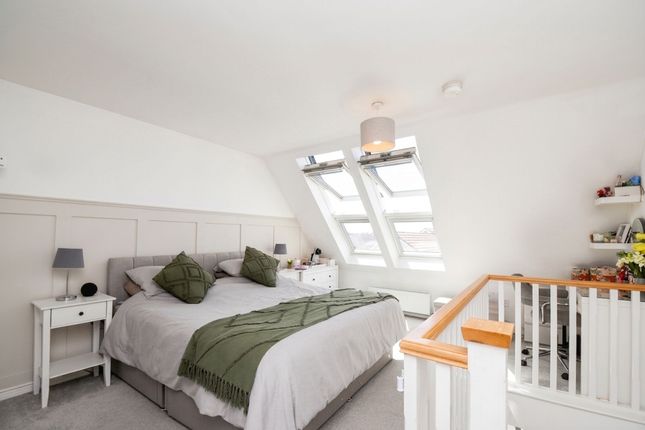 19 Aqueduct Way, Manchester photo 4