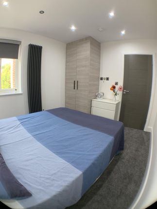 Room 3 - Img_1240.Jpg